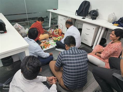 MMT CORPORATE OFFICE .